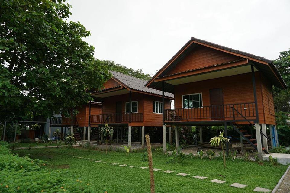 Pasanchai Bungalow Vang Vieng Εξωτερικό φωτογραφία