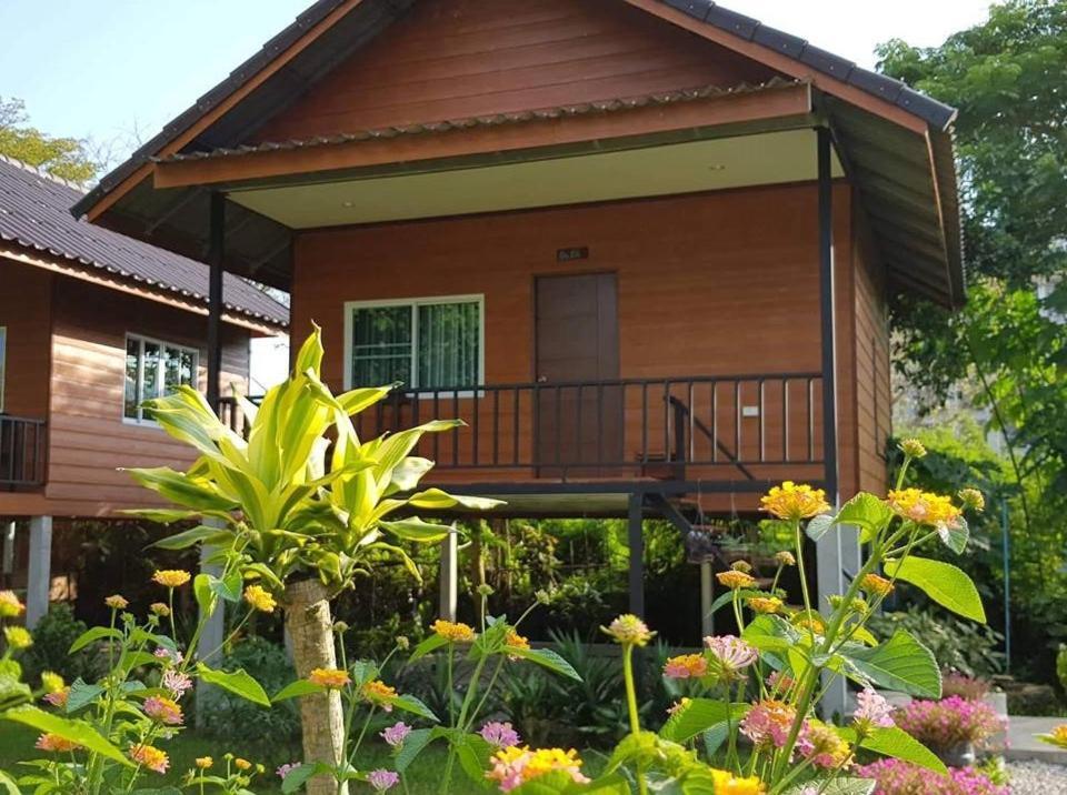 Pasanchai Bungalow Vang Vieng Εξωτερικό φωτογραφία